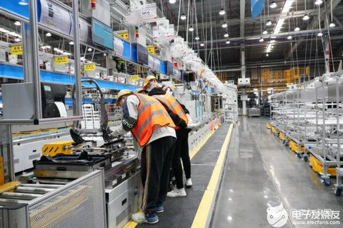 斯坦德機(jī)器人助東風(fēng)李爾建設(shè) 智能標(biāo)桿工廠 ,汽車產(chǎn)業(yè)轉(zhuǎn)型升級(jí)